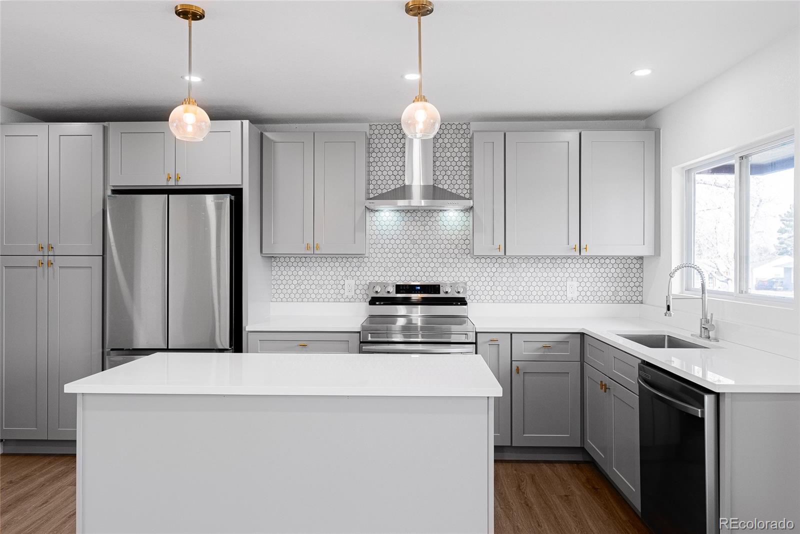 1251 S Shoshone Street