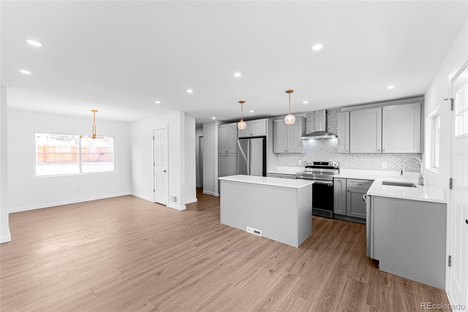 1251 S Shoshone Street