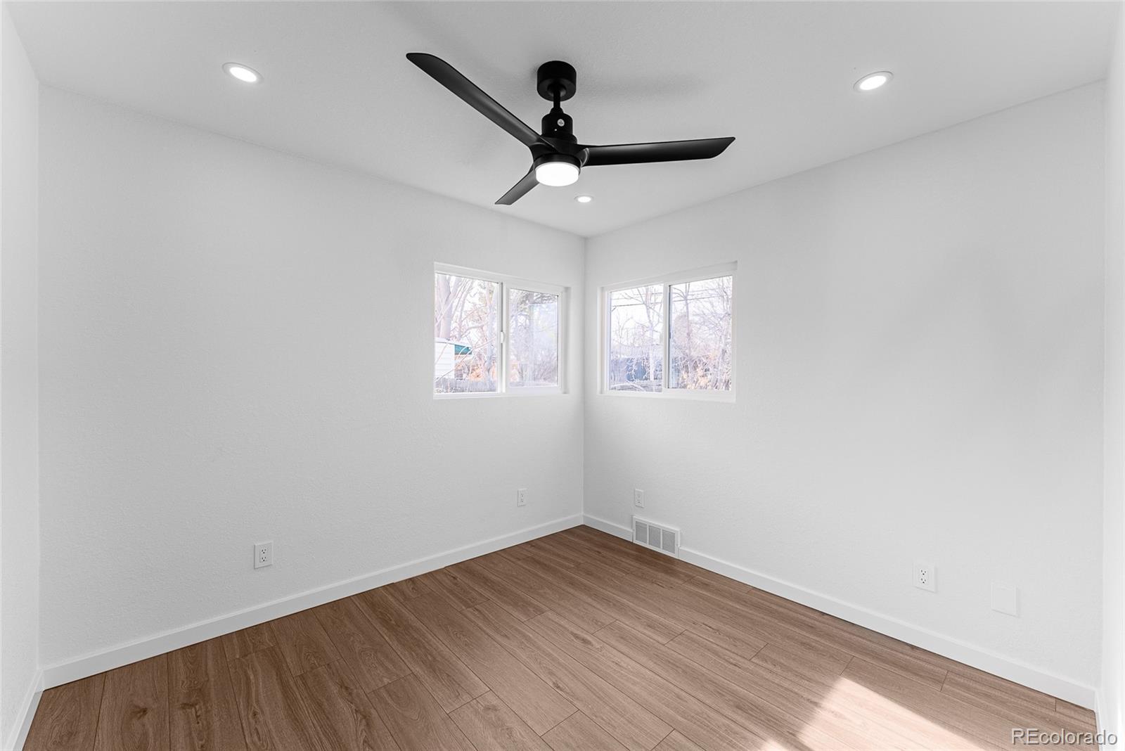 1251 S Shoshone Street