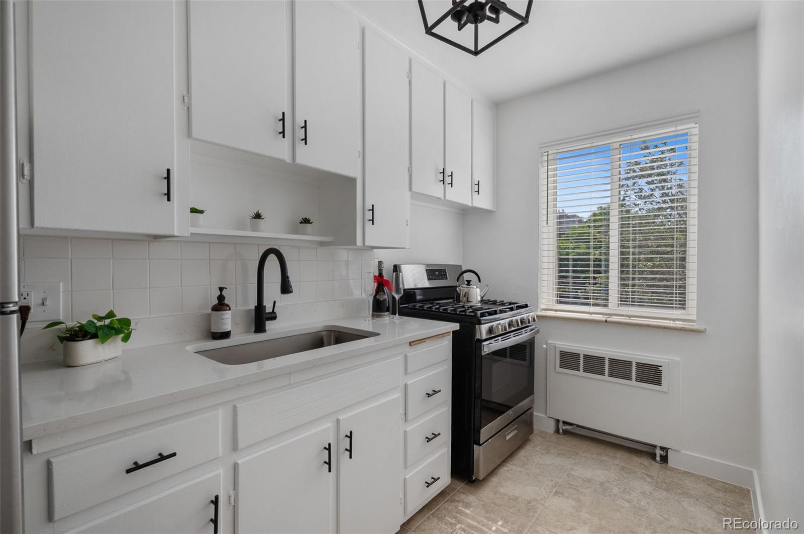 85 N Grant Street Unit: 38