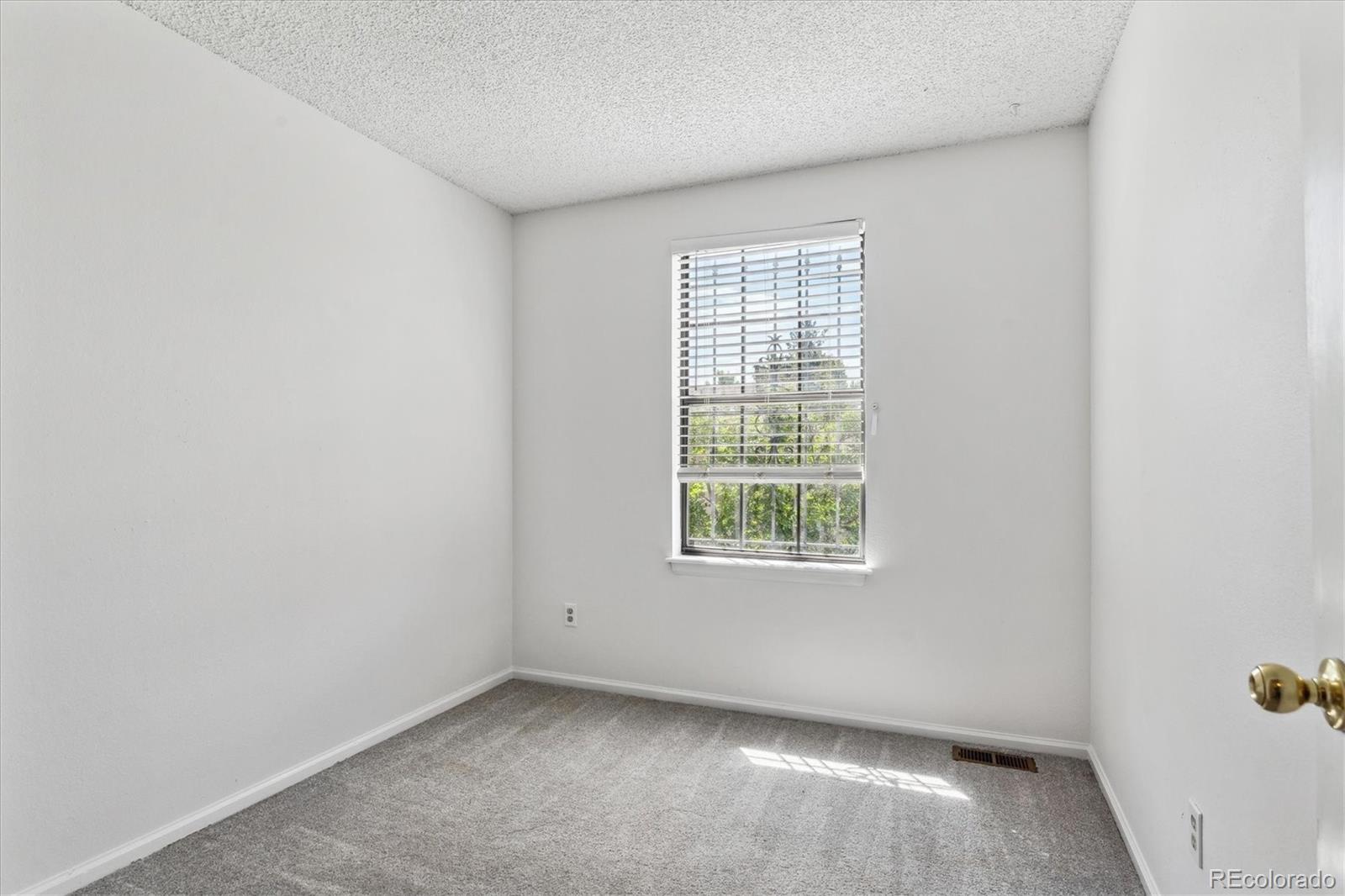 3300 W Florida Avenue Unit: 20