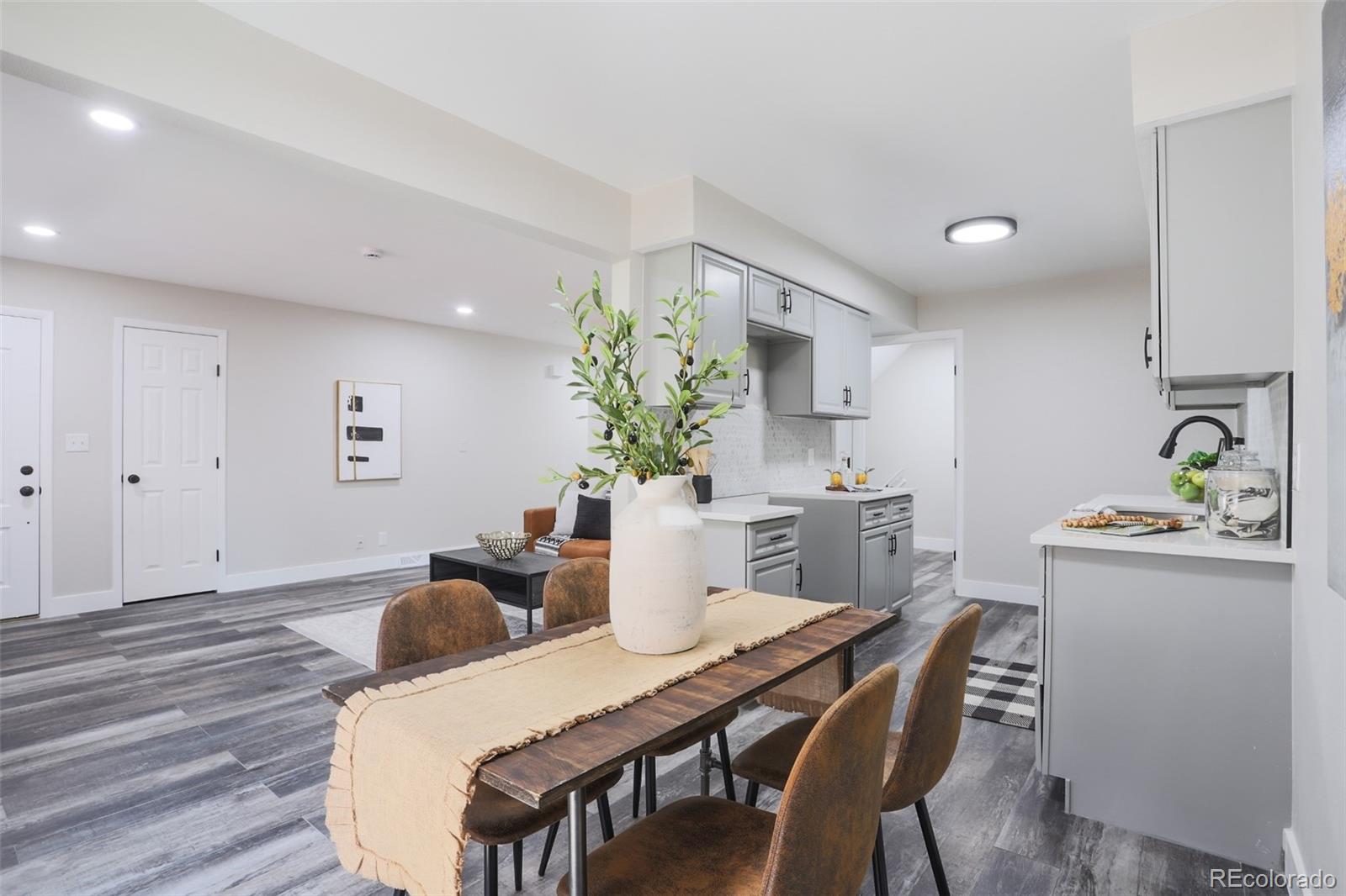 9856 Orangewood Drive