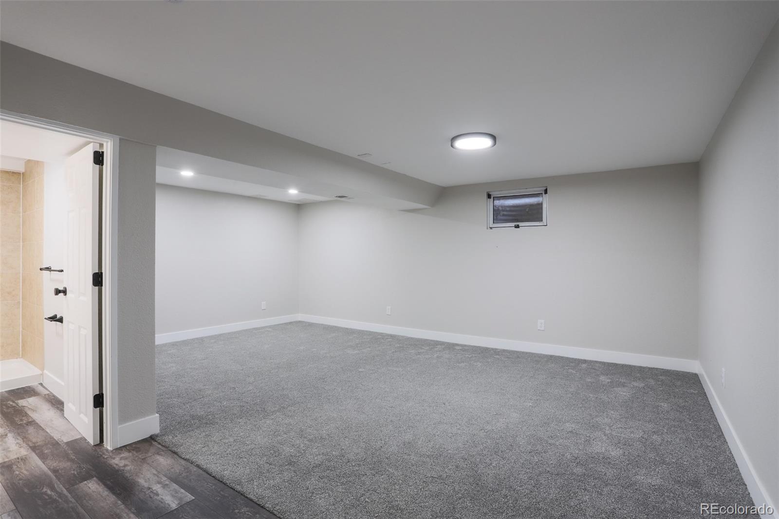 9856 Orangewood Drive