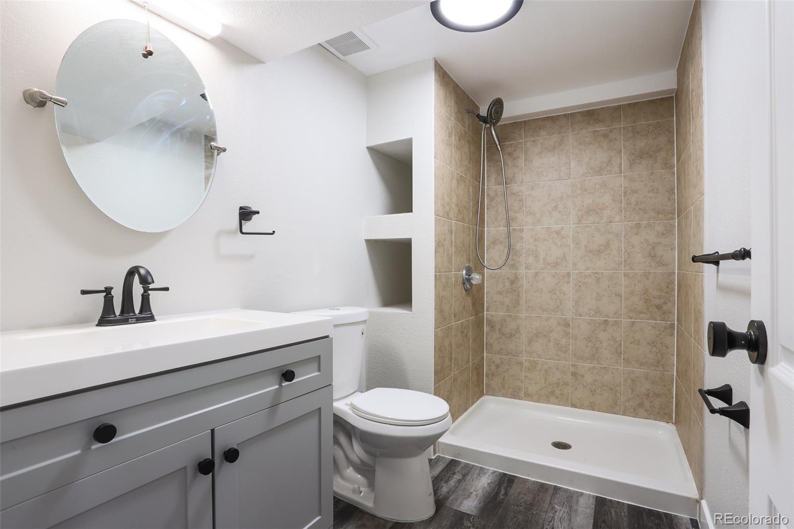 9856 Orangewood Drive