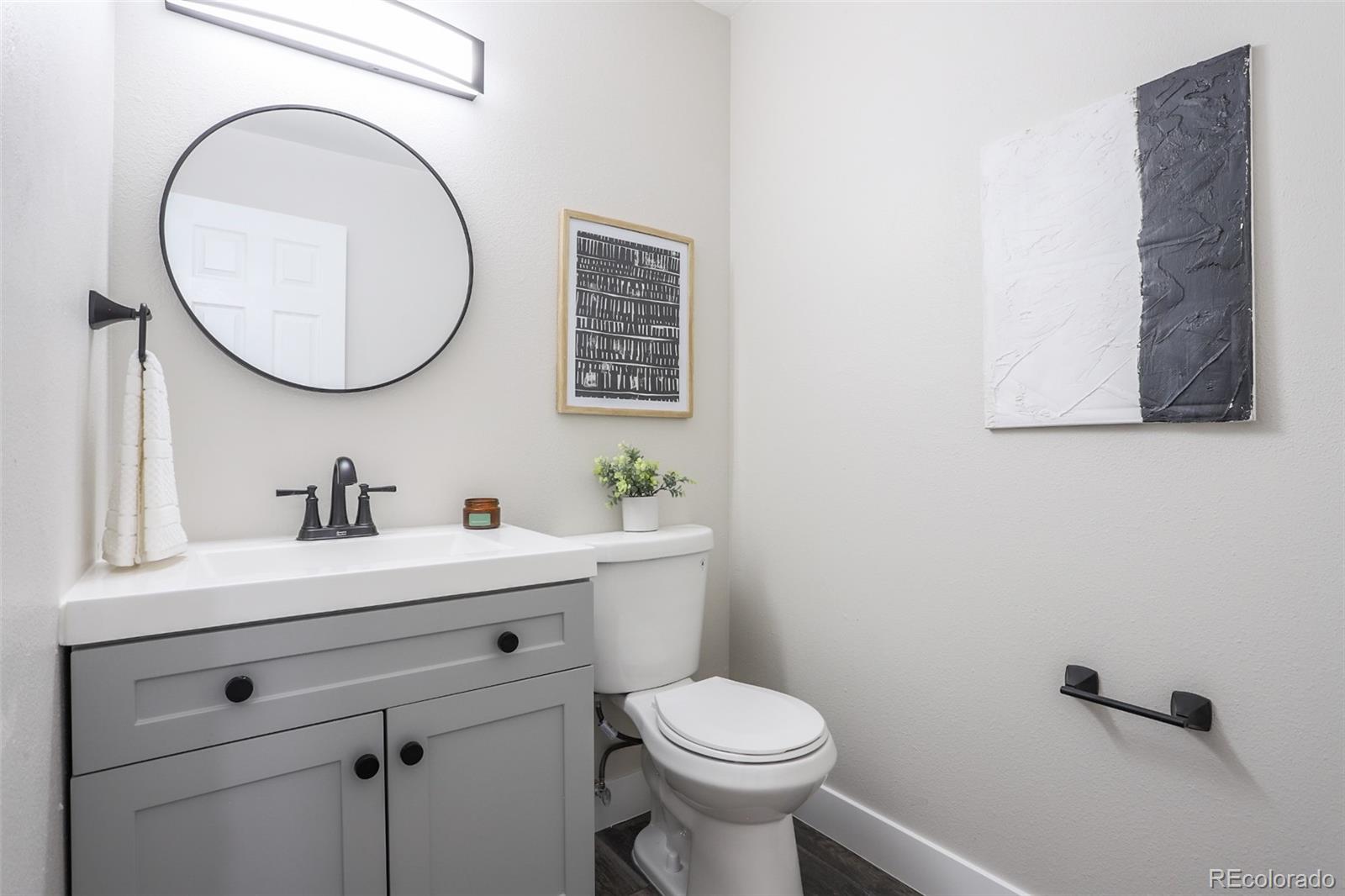 9856 Orangewood Drive