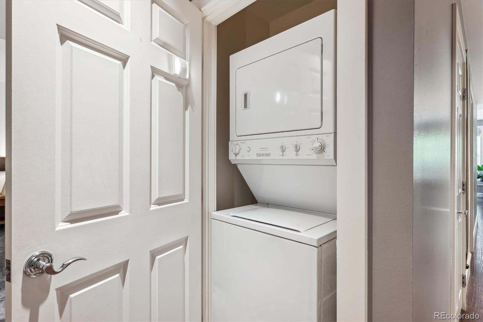 1631 N Emerson Street Unit: 119