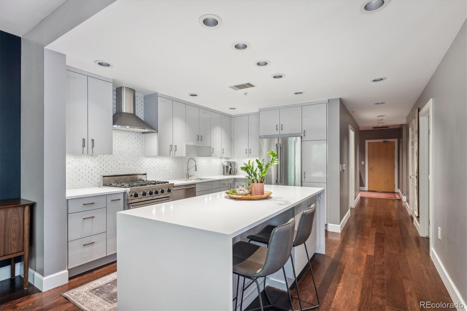 1631 N Emerson Street Unit: 119