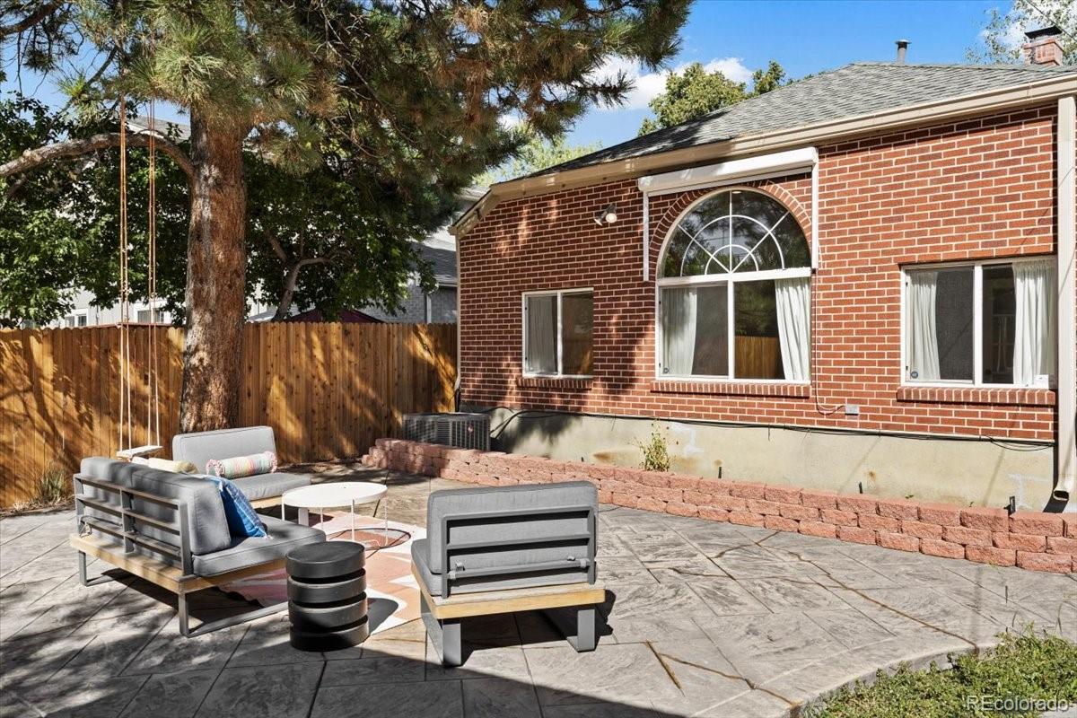 627 Oneida Street
