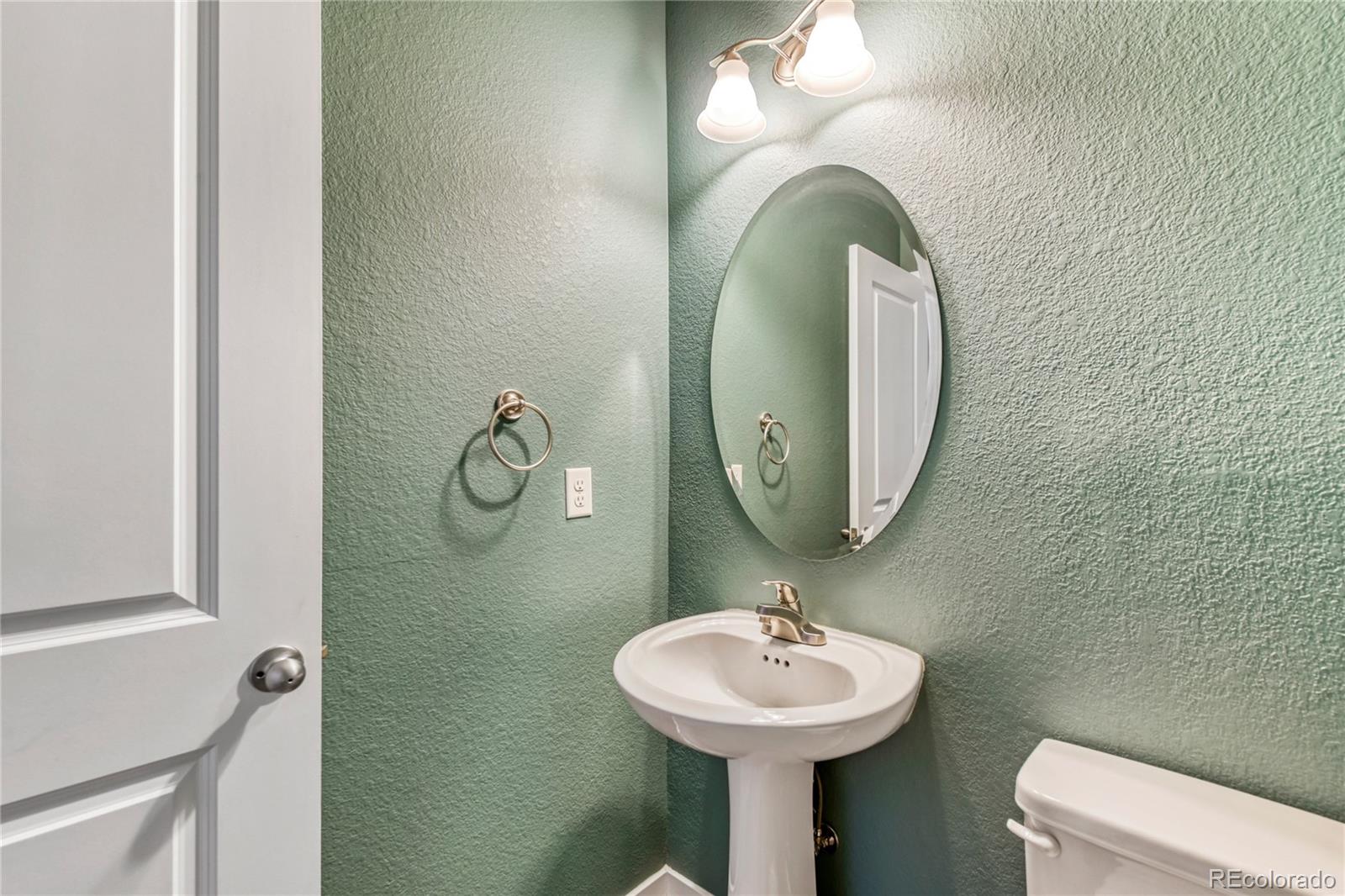 12852 N Jasmine Street Unit: E