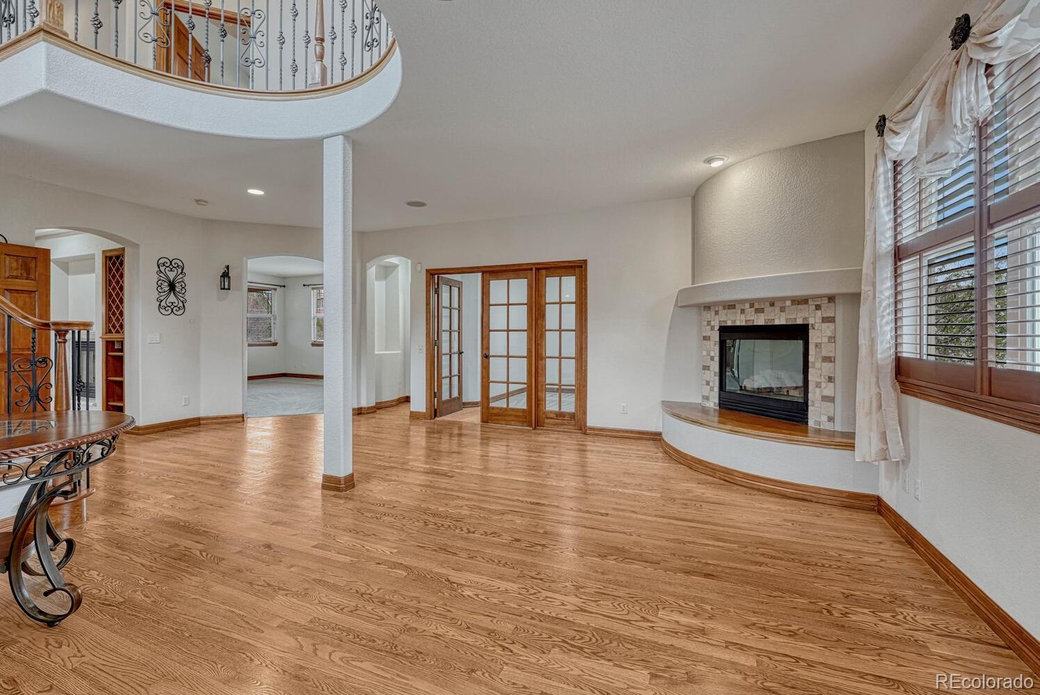 6556 S Versailles Court