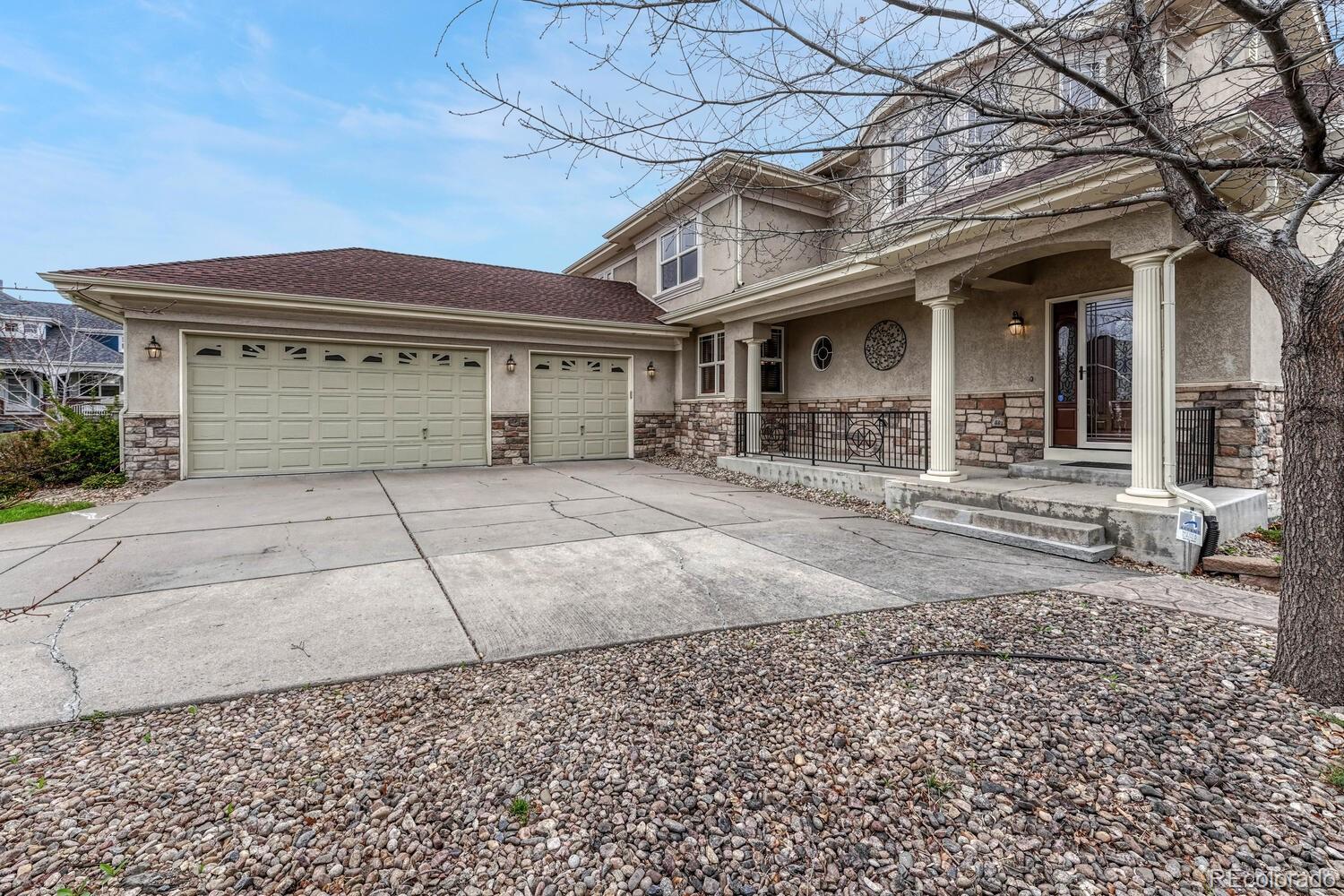 6556 S Versailles Court