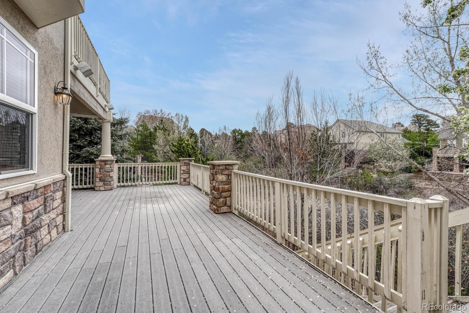 6556 S Versailles Court