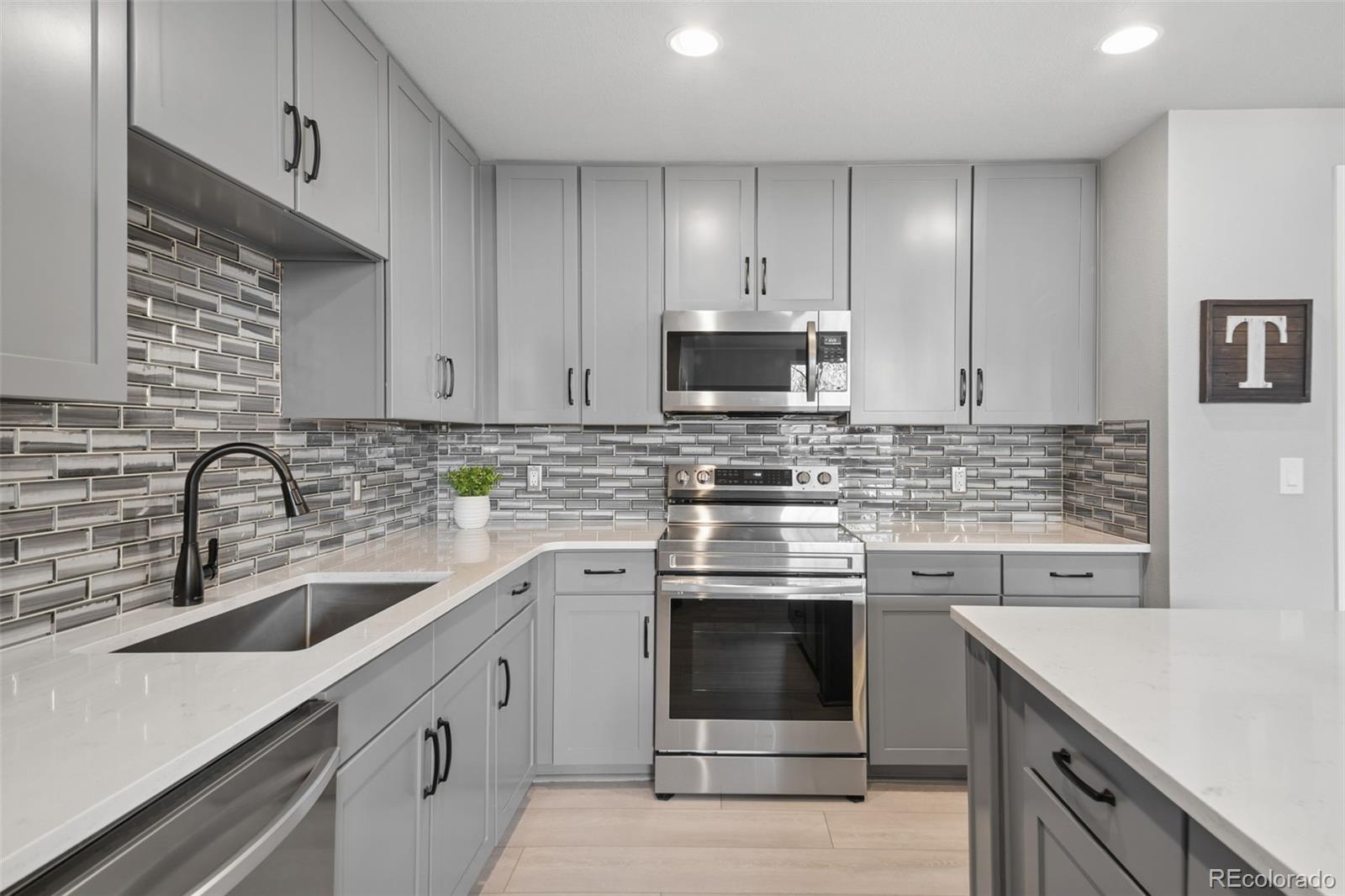 8185 E Lowry Boulevard Unit: 105