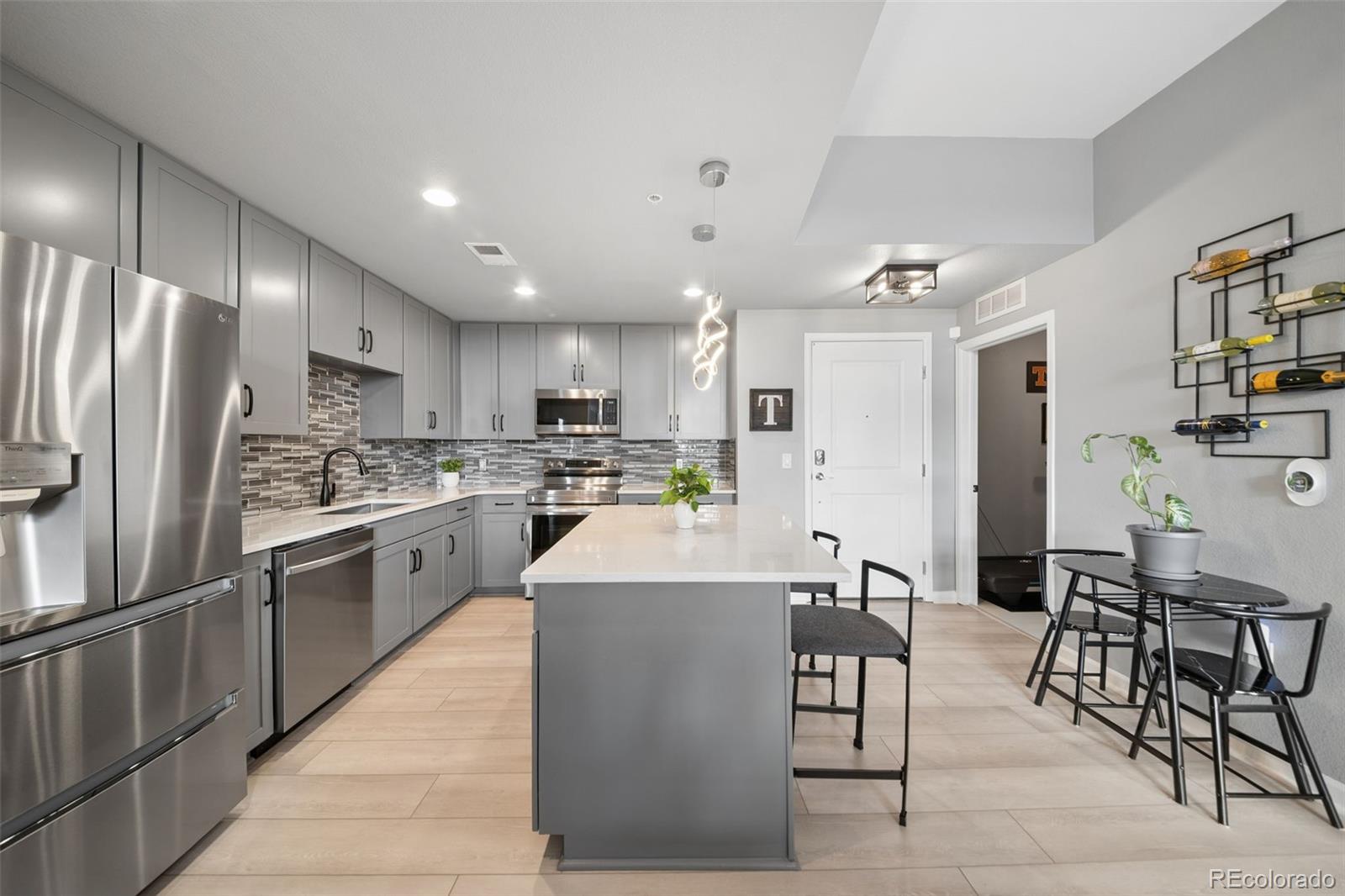 8185 E Lowry Boulevard Unit: 105