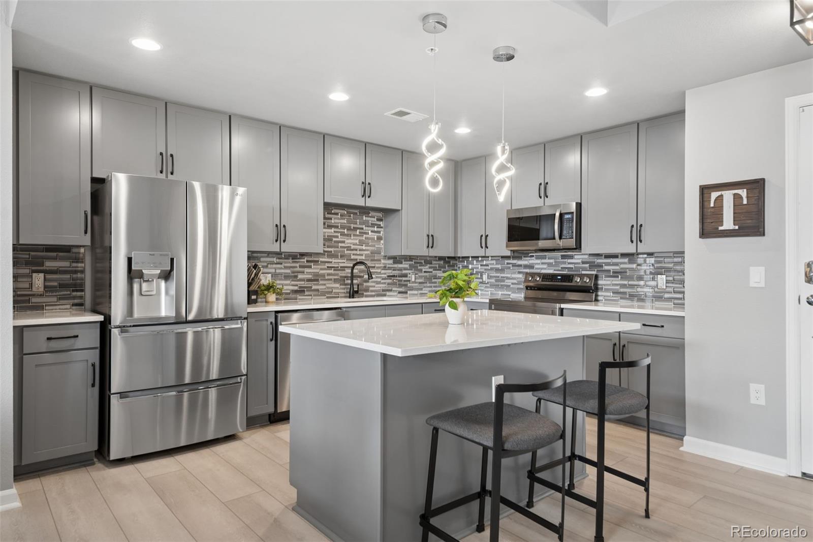 8185 E Lowry Boulevard Unit: 105