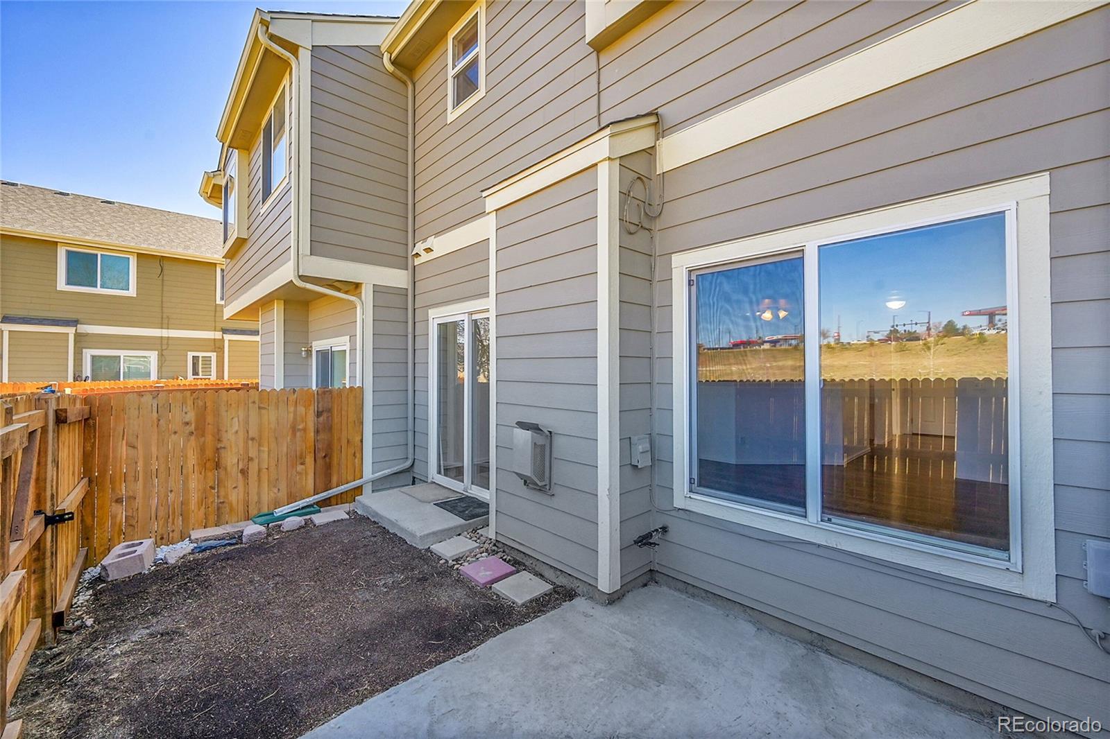 9126 Gale Boulevard Unit: 2