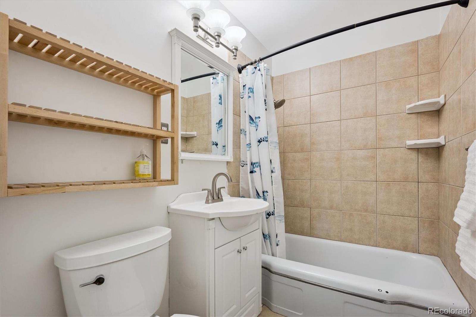 3820 S Delaware Street