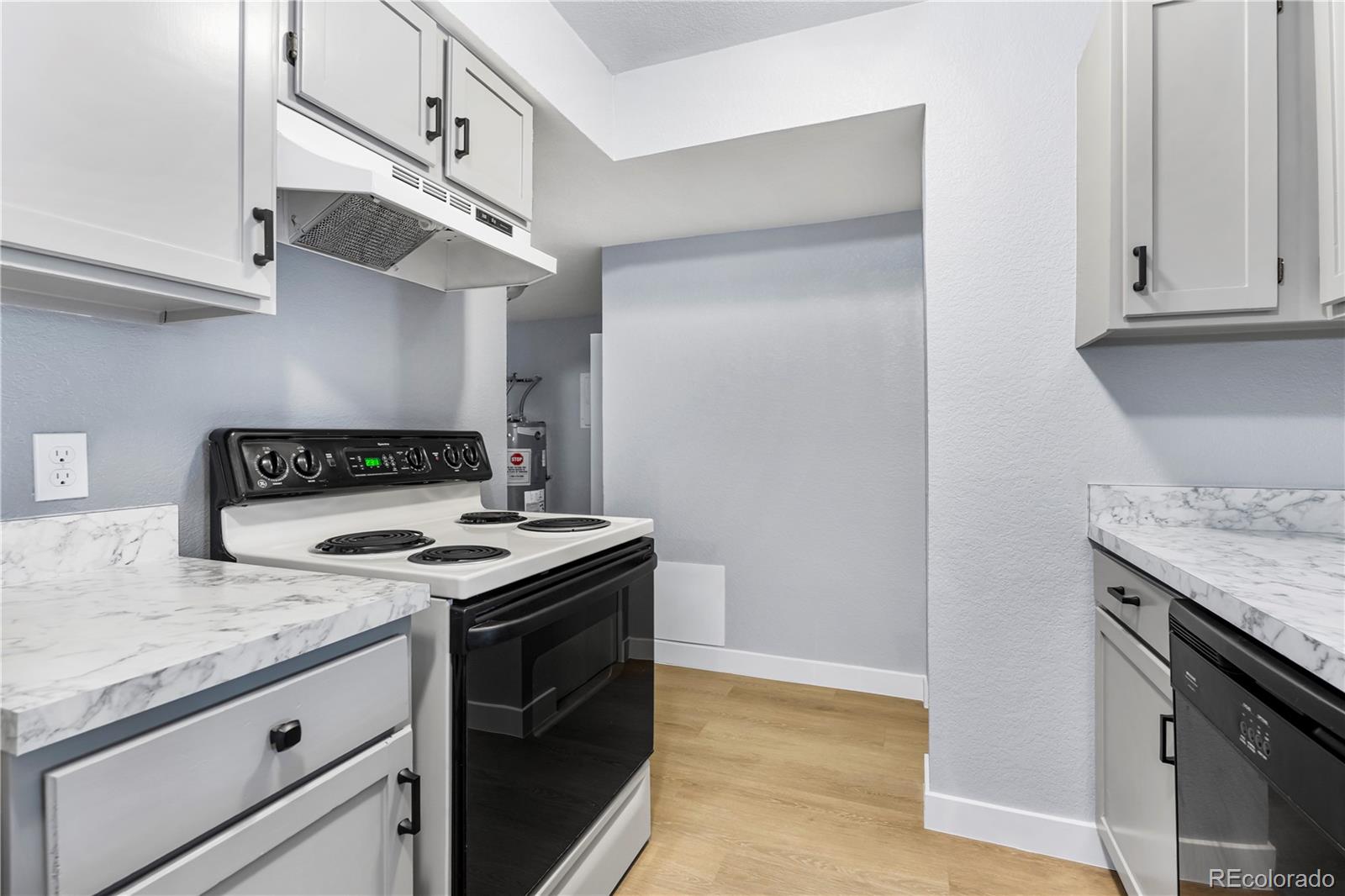 14602 E 2nd Avenue Unit: 204C