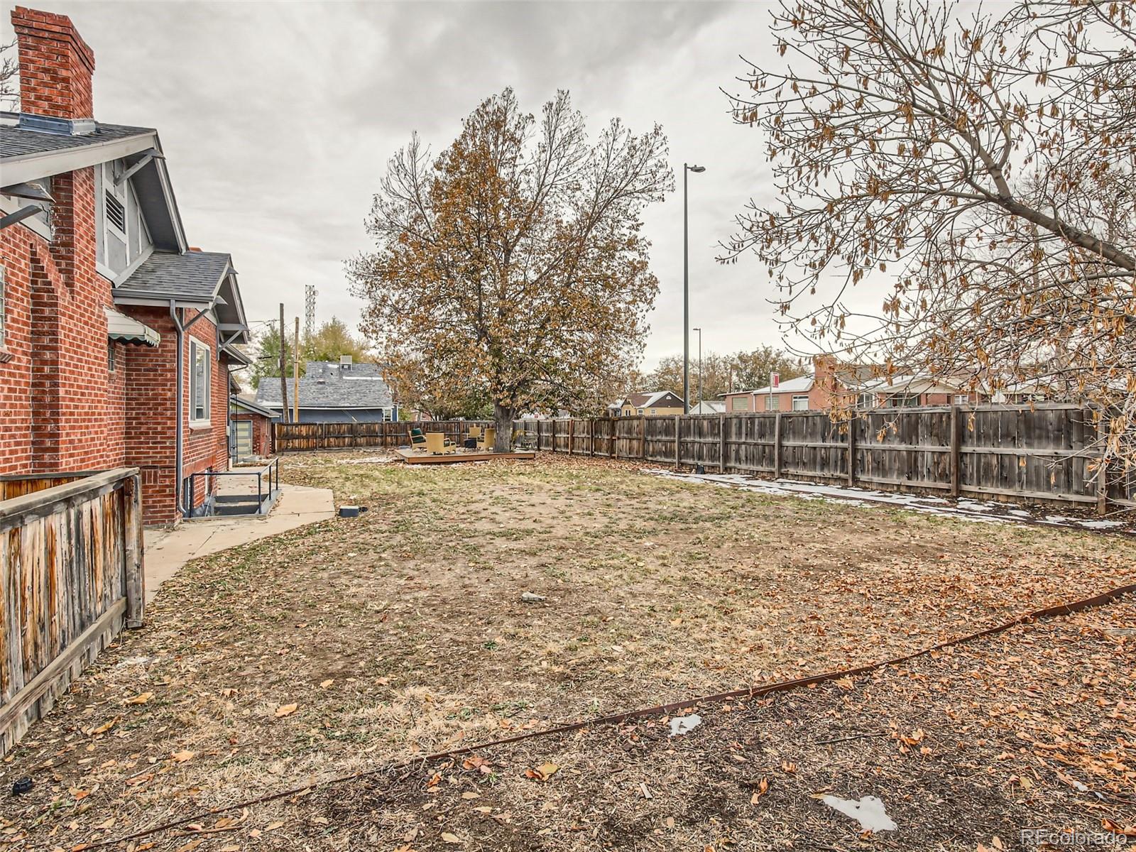 3804 N Wyandot Street