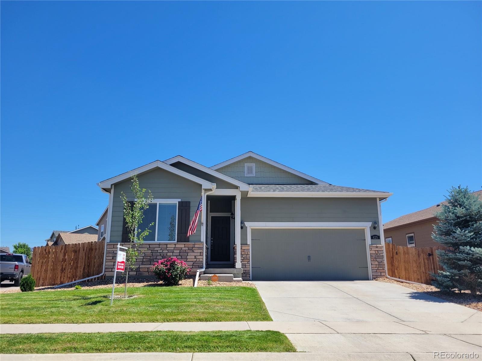 425 Vista Boulevard