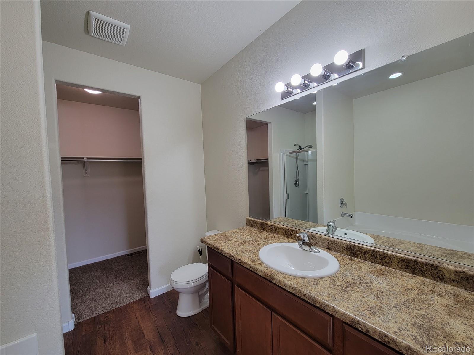 425 Vista Boulevard