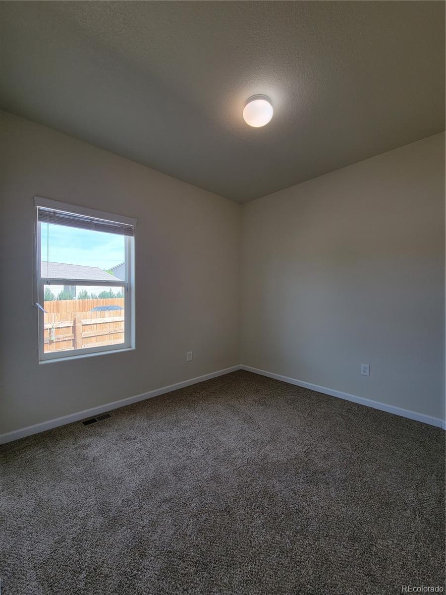 425 Vista Boulevard