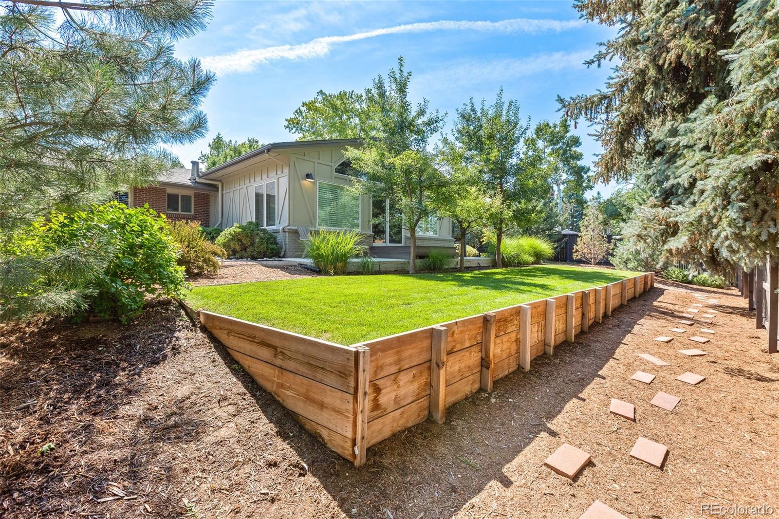 8214 E Kenyon Drive