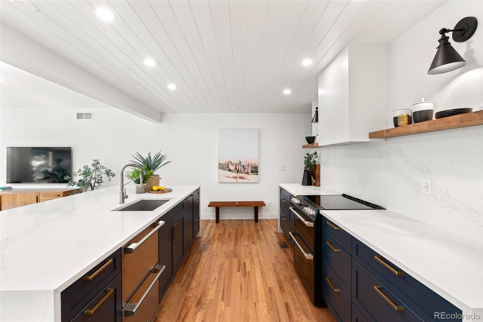 8214 E Kenyon Drive