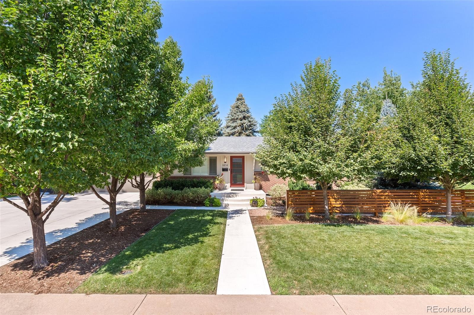 8214 E Kenyon Drive