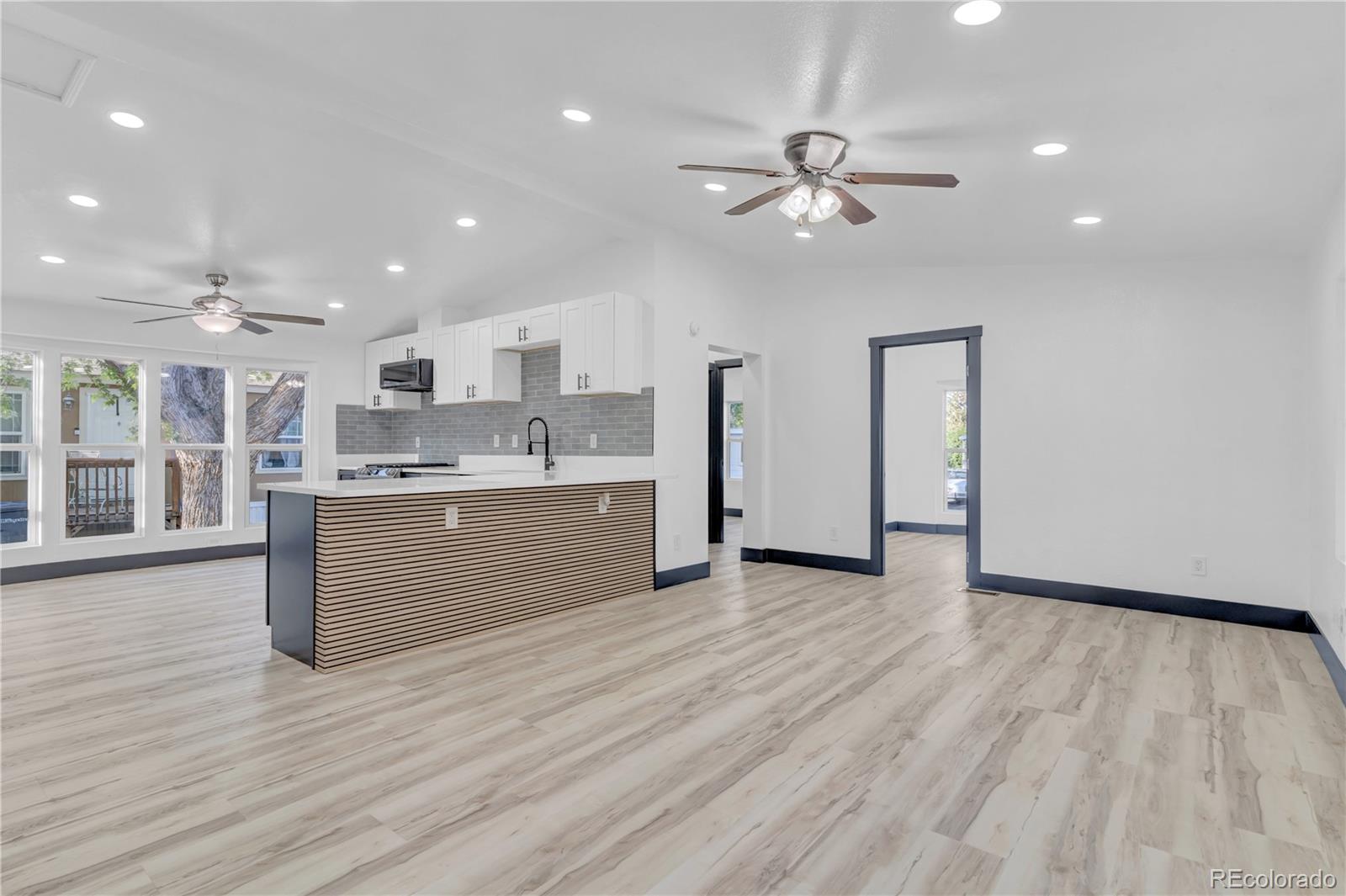807 Robin Cove