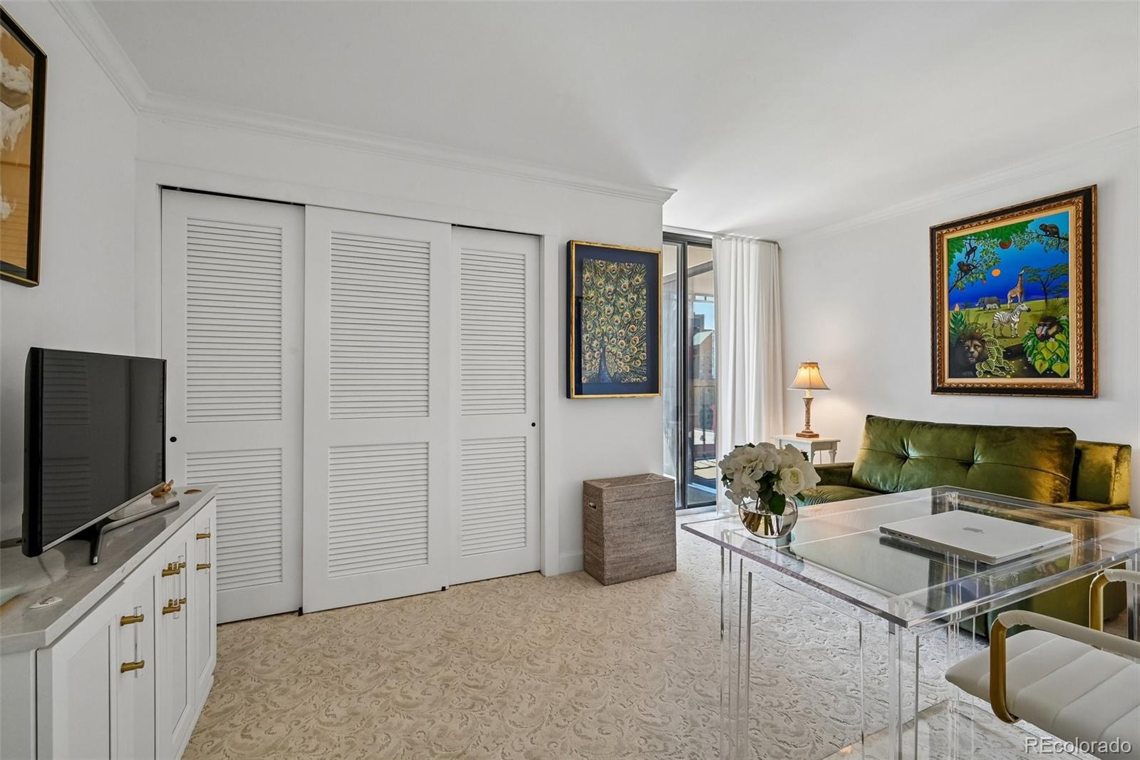 1551 Larimer Street Unit: 2006