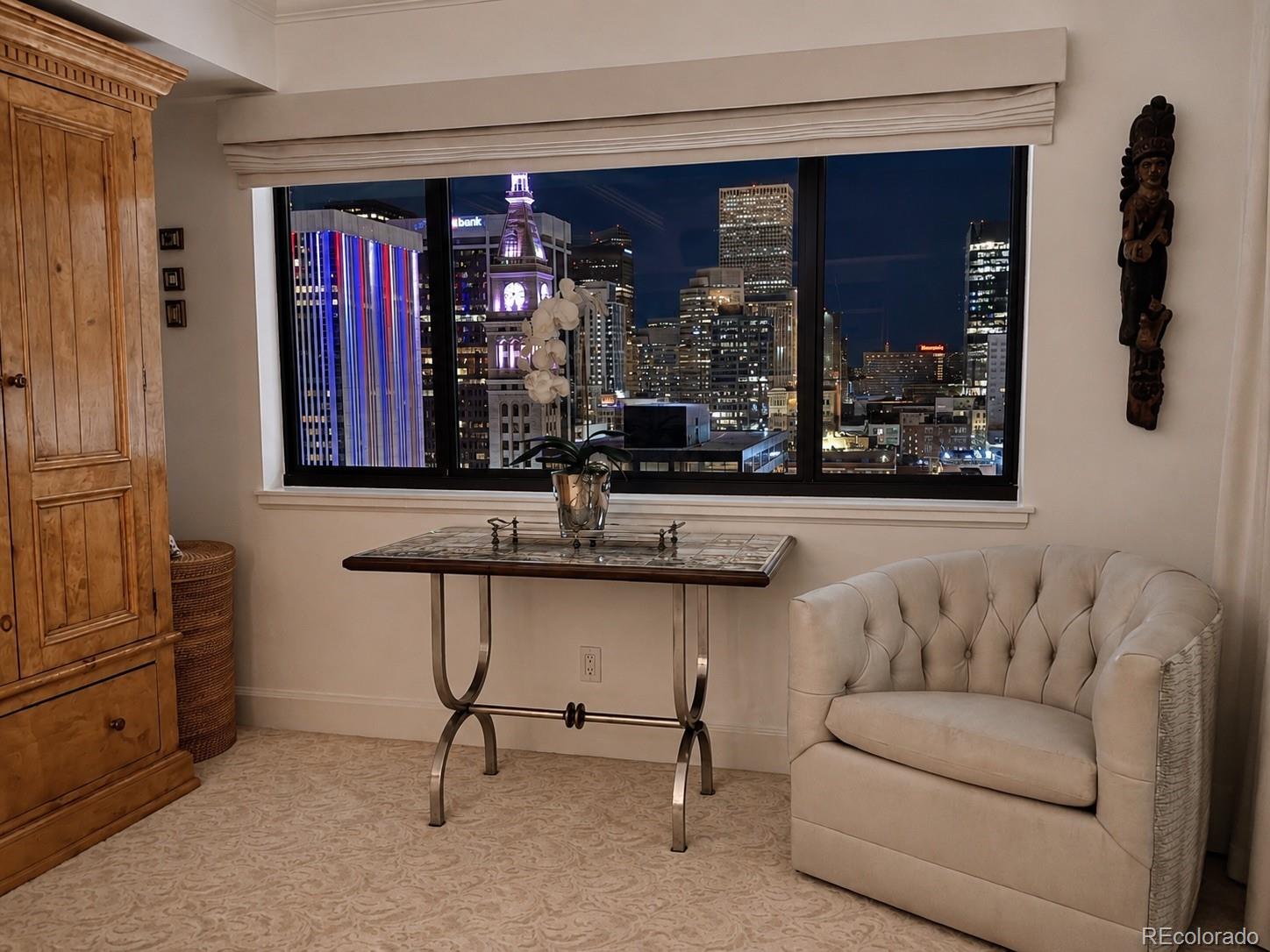 1551 Larimer Street Unit: 2006