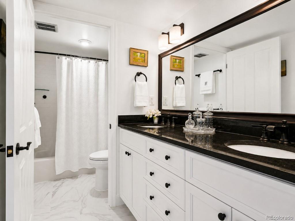1551 Larimer Street Unit: 2006