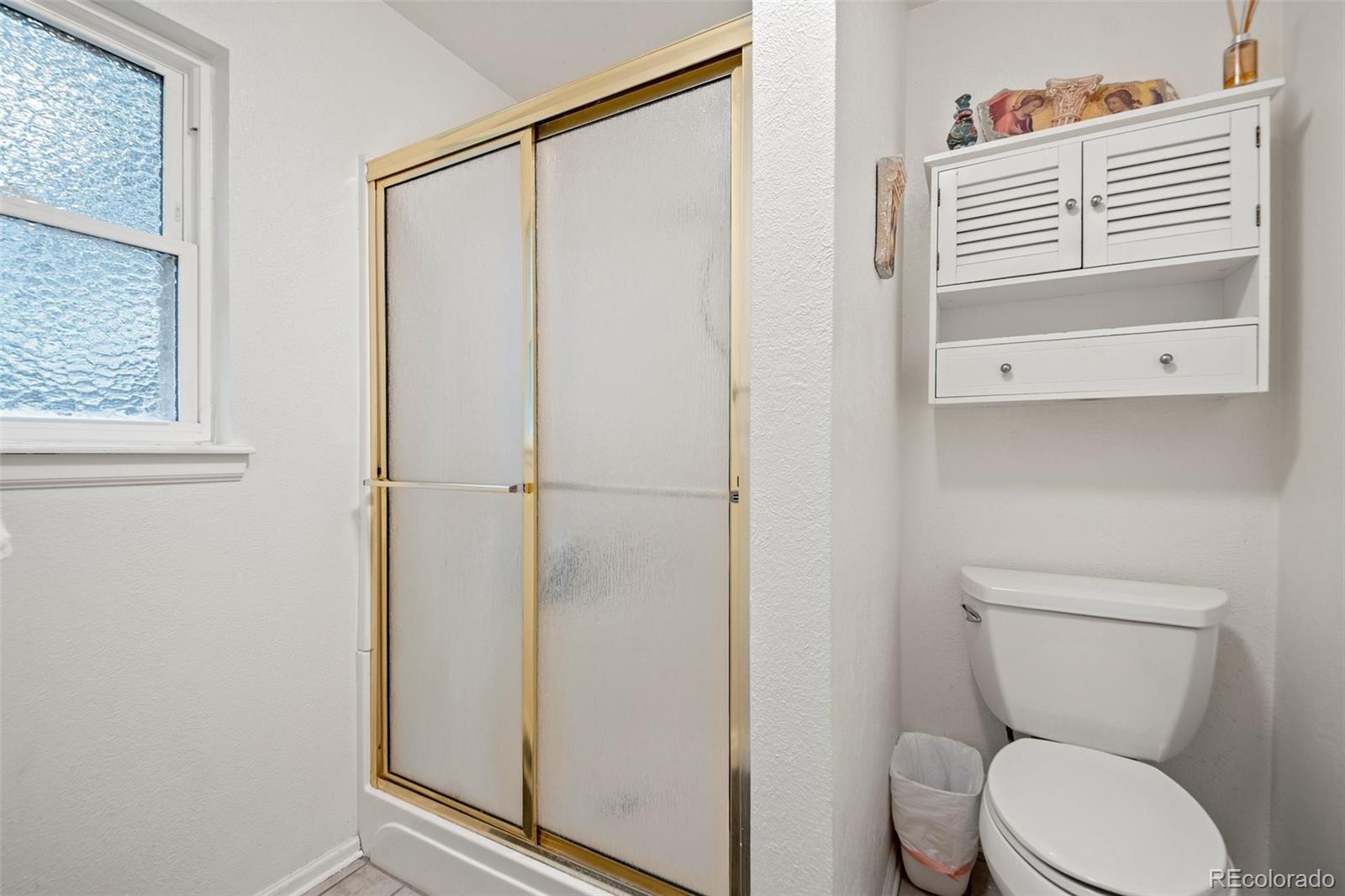 9963 W Canyon Avenue