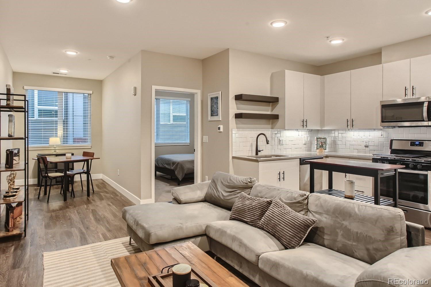 2729 W 28th Avenue Unit: 405
