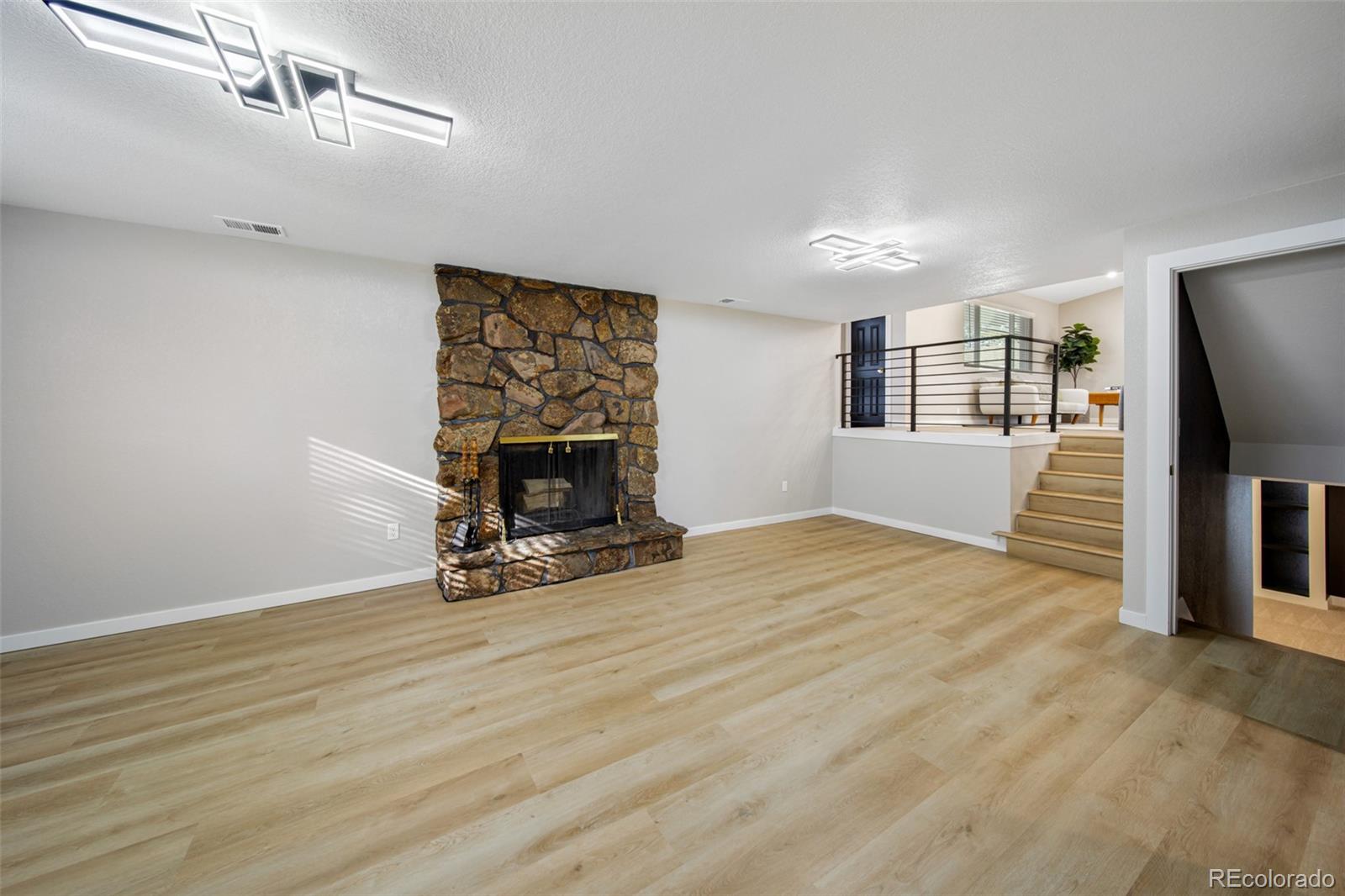 7232 S Colorado Court