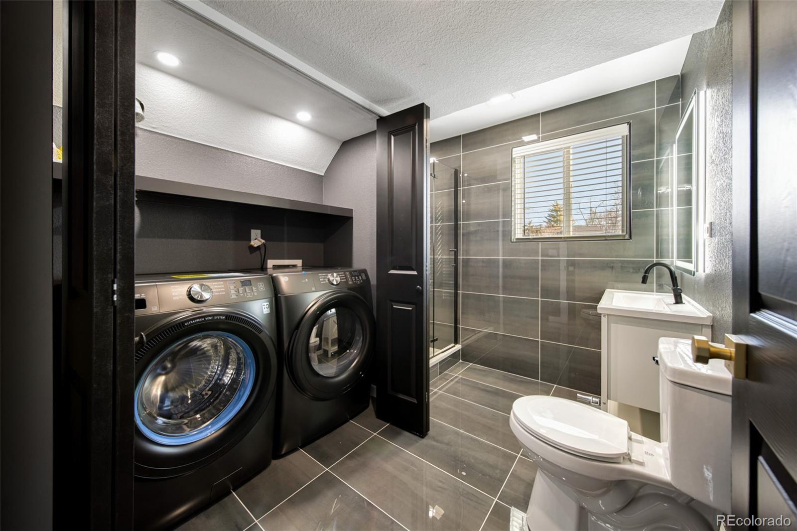 7232 S Colorado Court