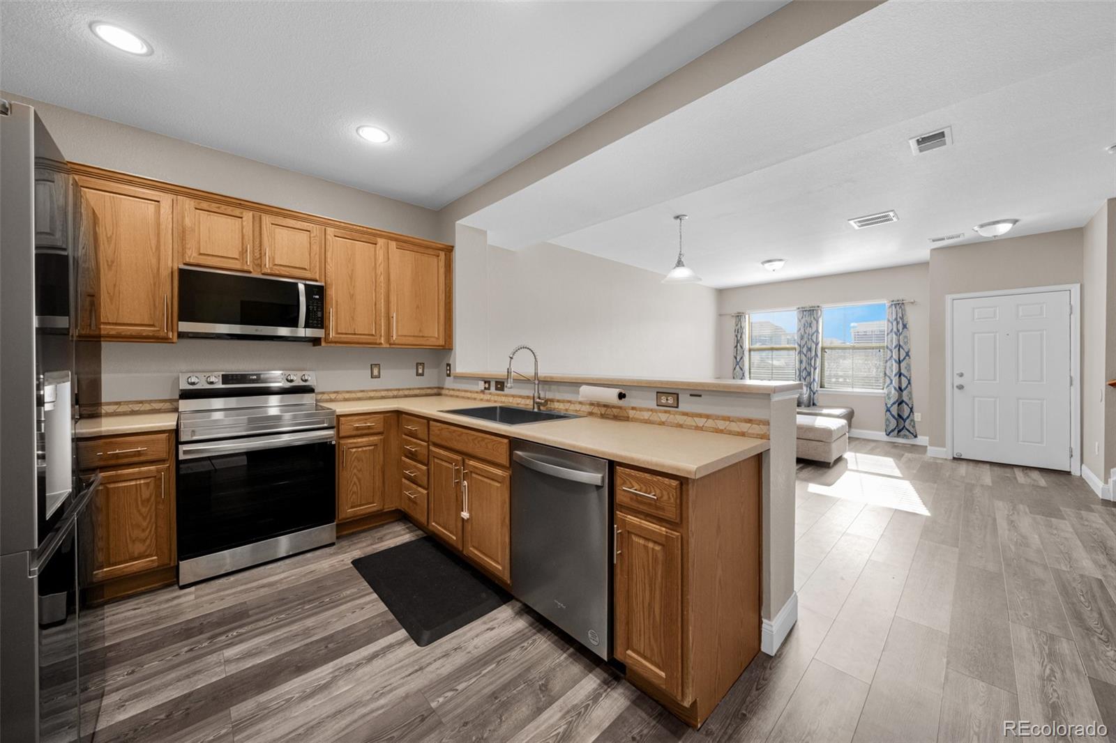 17920 E 104th Place Unit: C