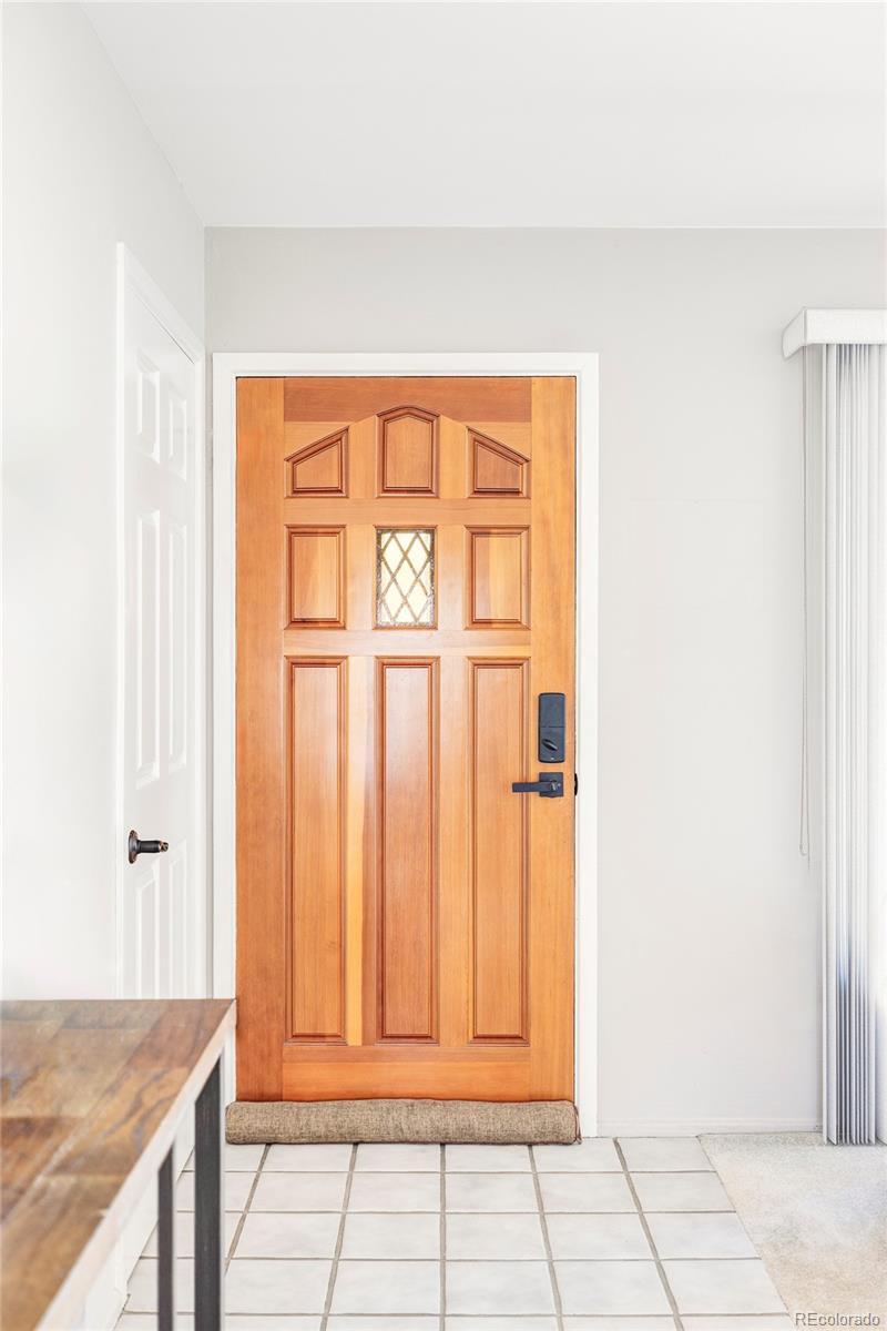 2854 S Raleigh Street