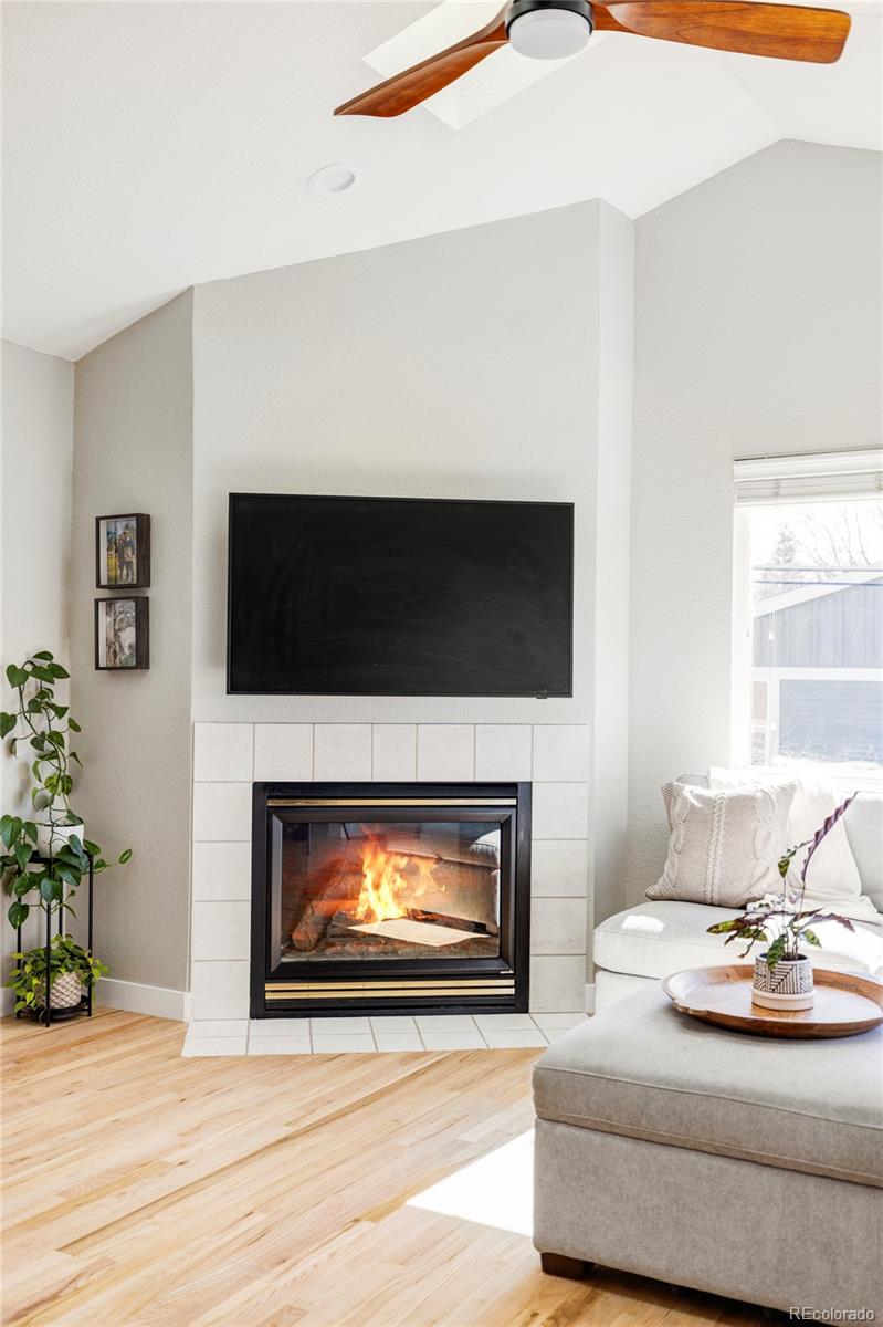 2854 S Raleigh Street