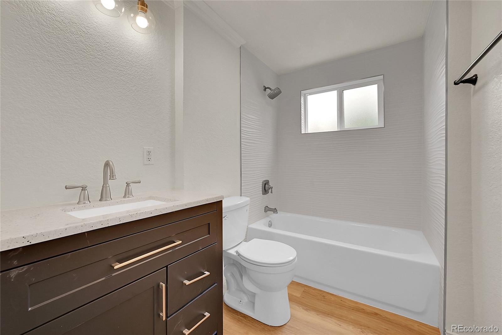 927 S Yates Street Unit: A