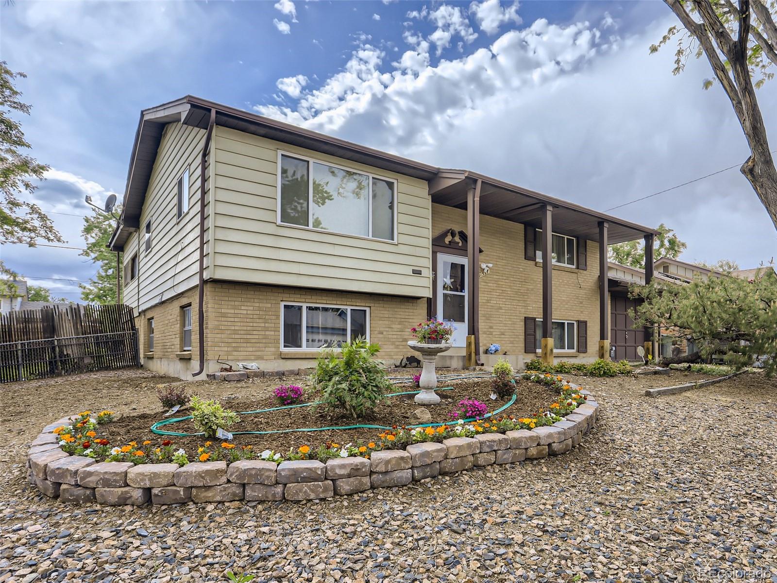 11557 Humboldt Street