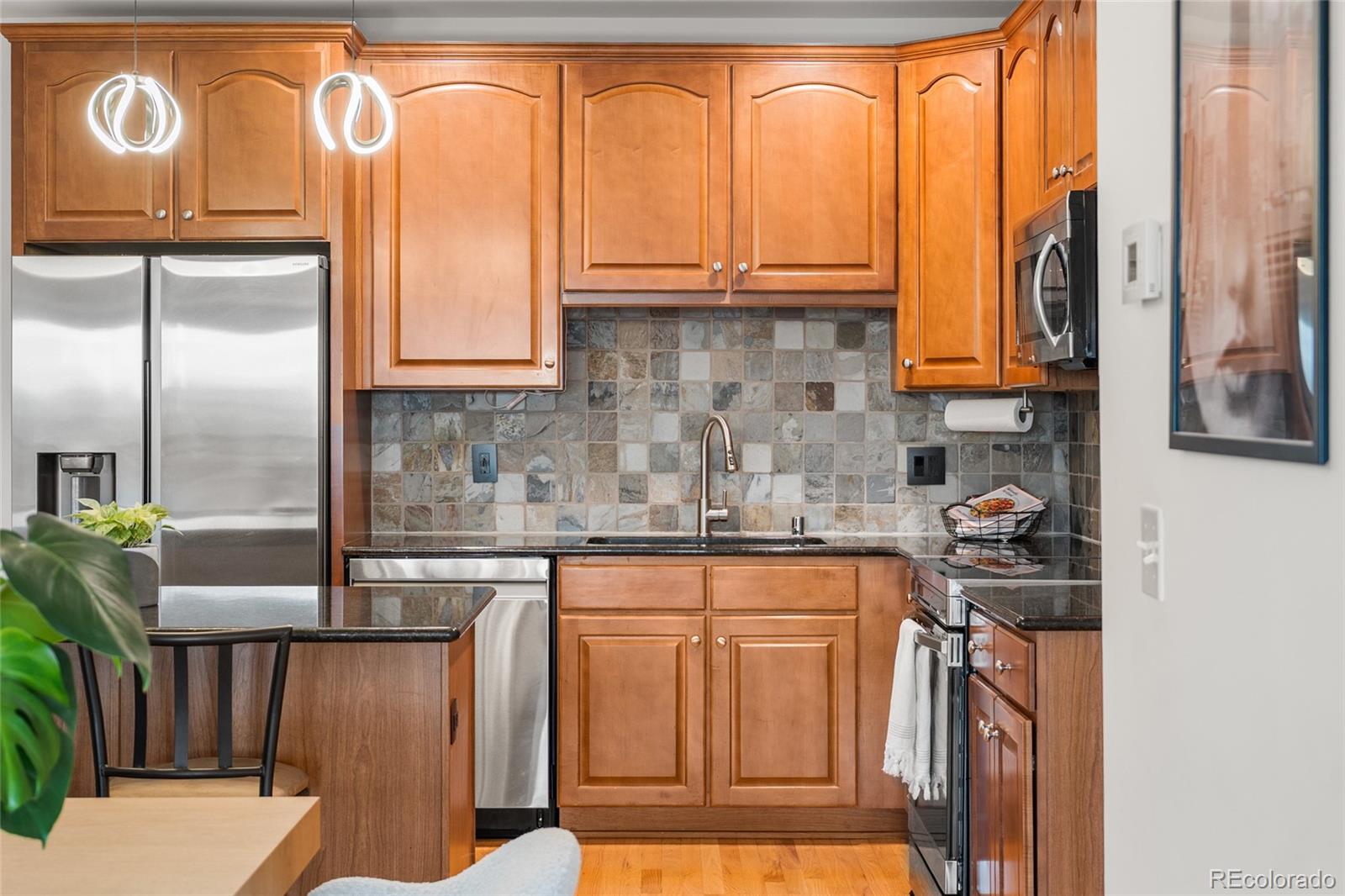 1950 N Logan Street Unit: 905