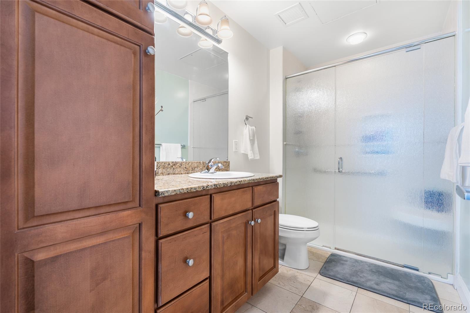 1950 N Logan Street Unit: 905