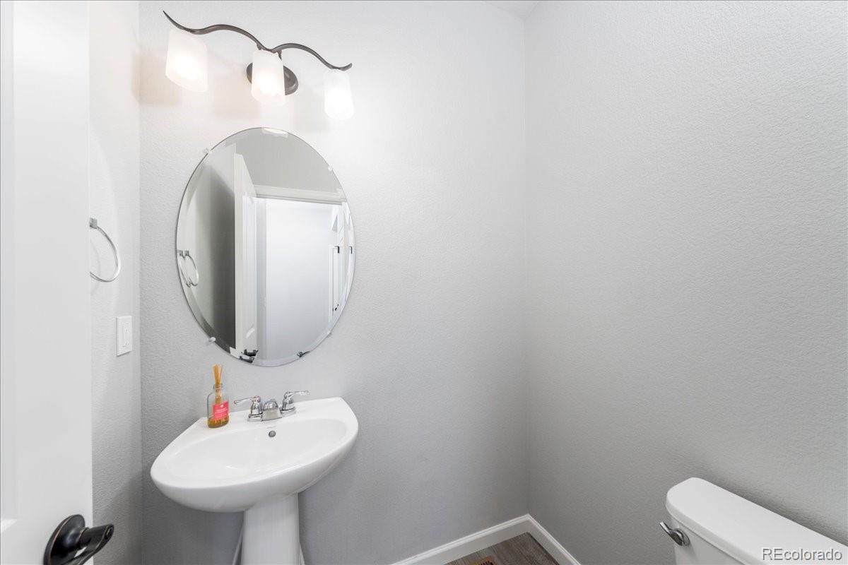 6009 Sandstone Circle