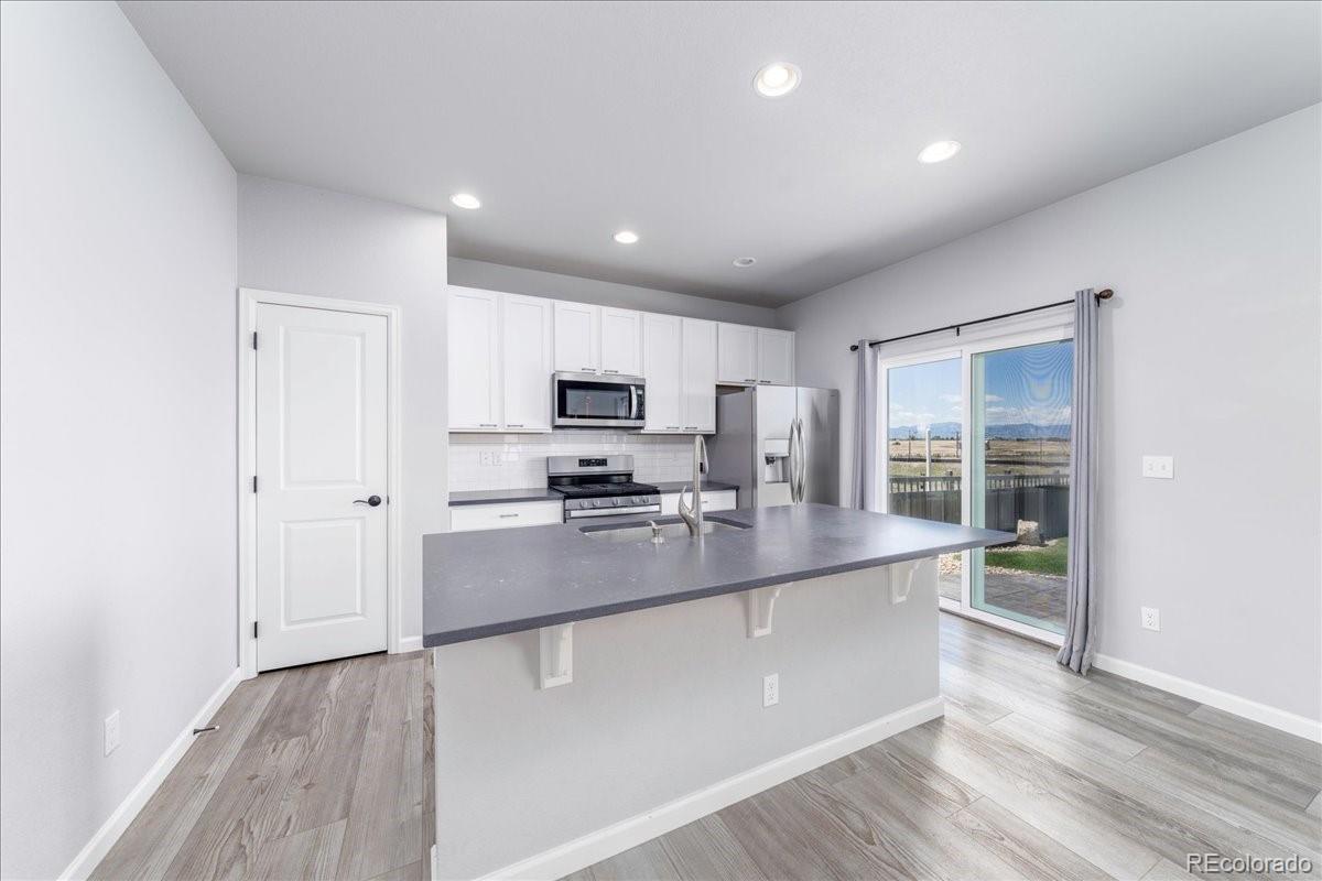 6009 Sandstone Circle