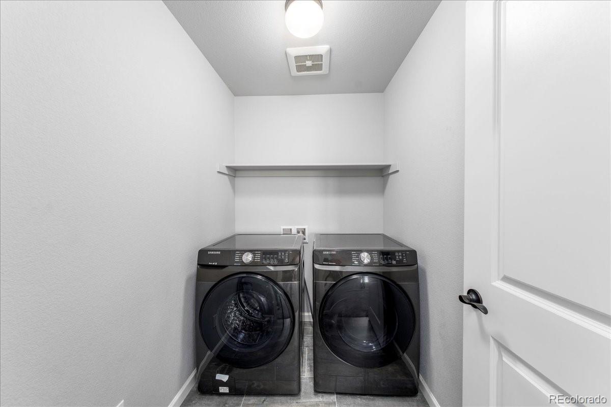 6009 Sandstone Circle