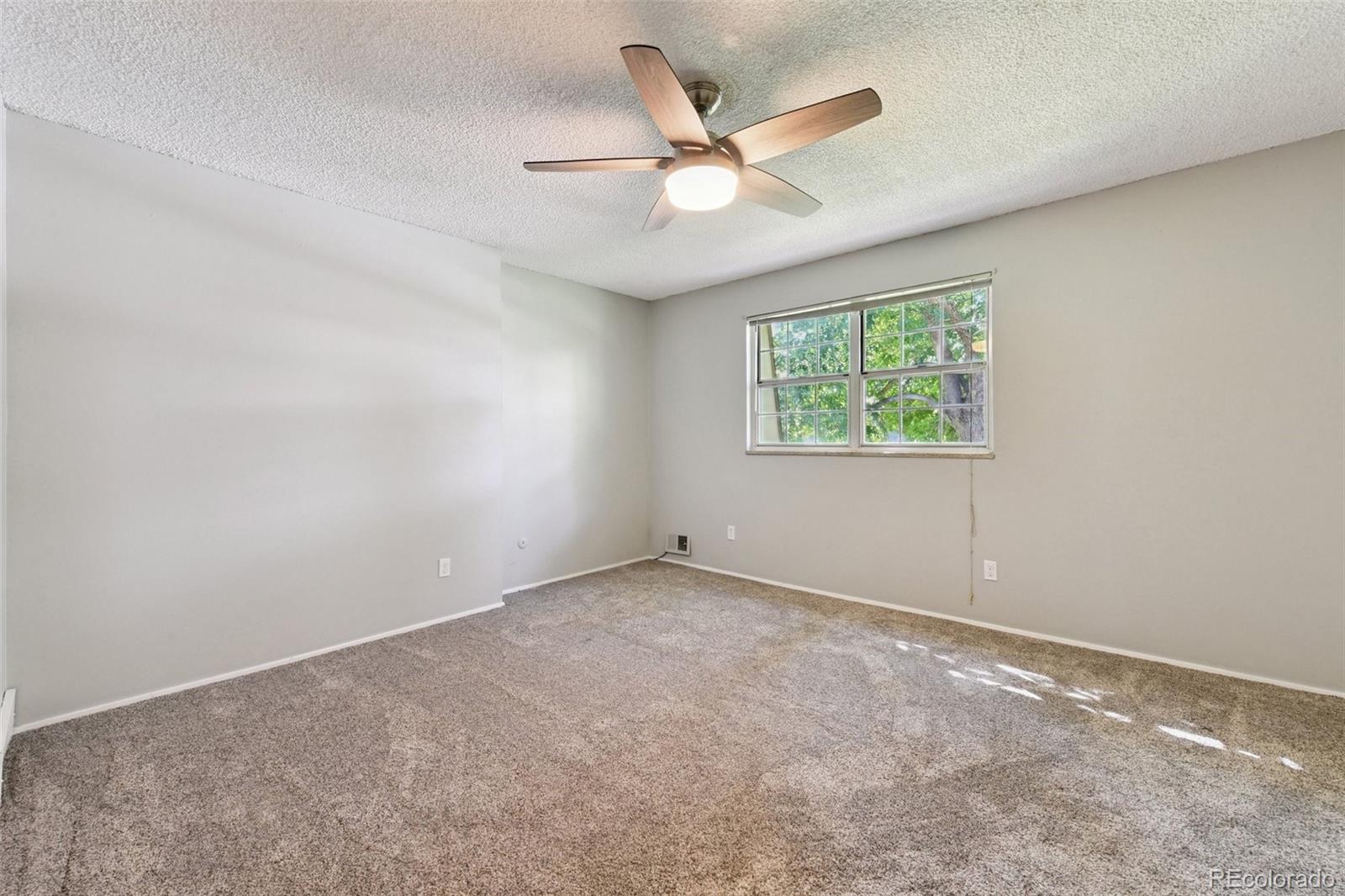 5707 S Lowell Boulevard