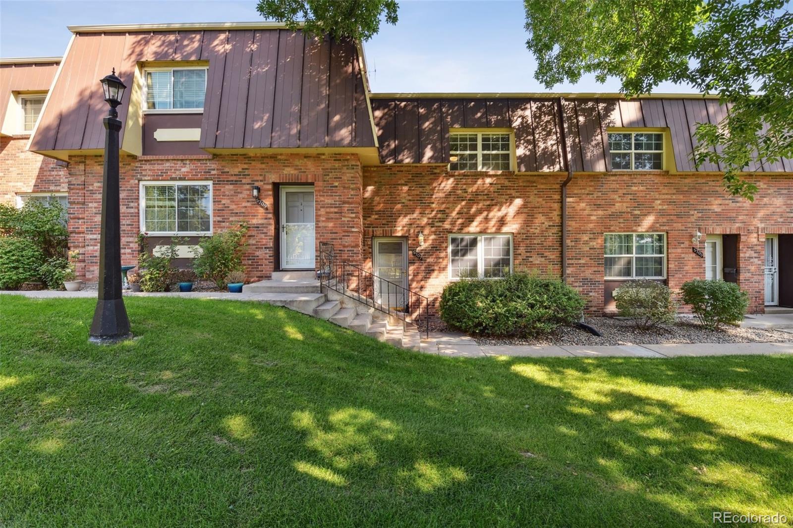 5707 S Lowell Boulevard