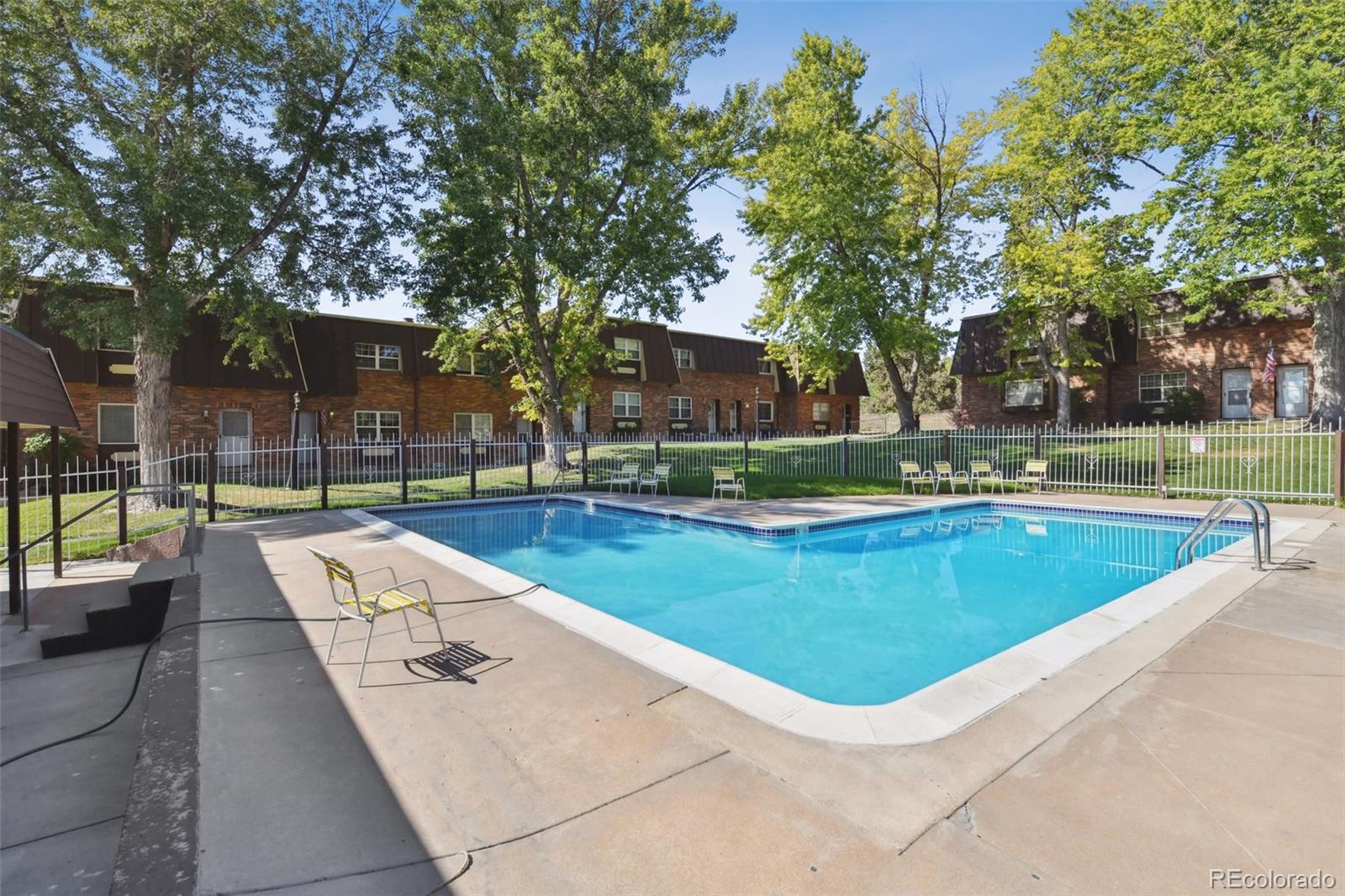 5707 S Lowell Boulevard